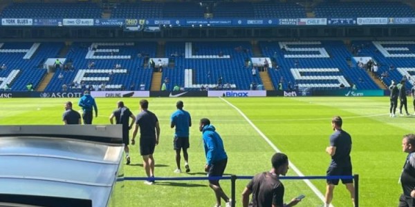 记者：客战切尔西，埃泽和格伊随队出现在斯坦福桥