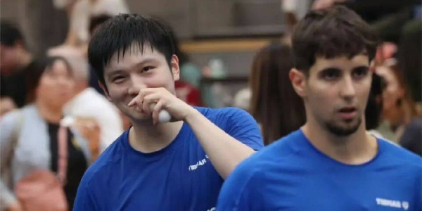 绝非偶然！樊振东德甲首秀遭两连败，三大原因是关键，央视送他六个字